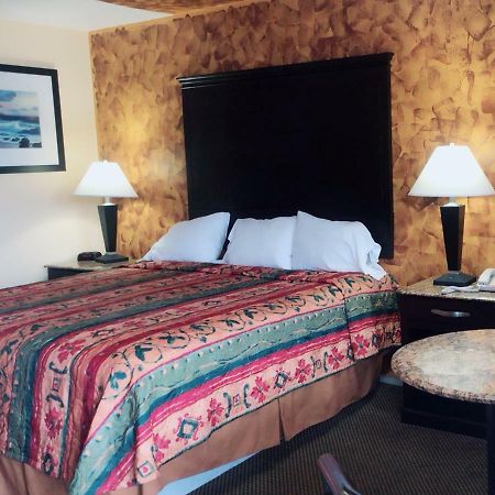 Sunflower Inn Ґалловей Екстер'єр фото